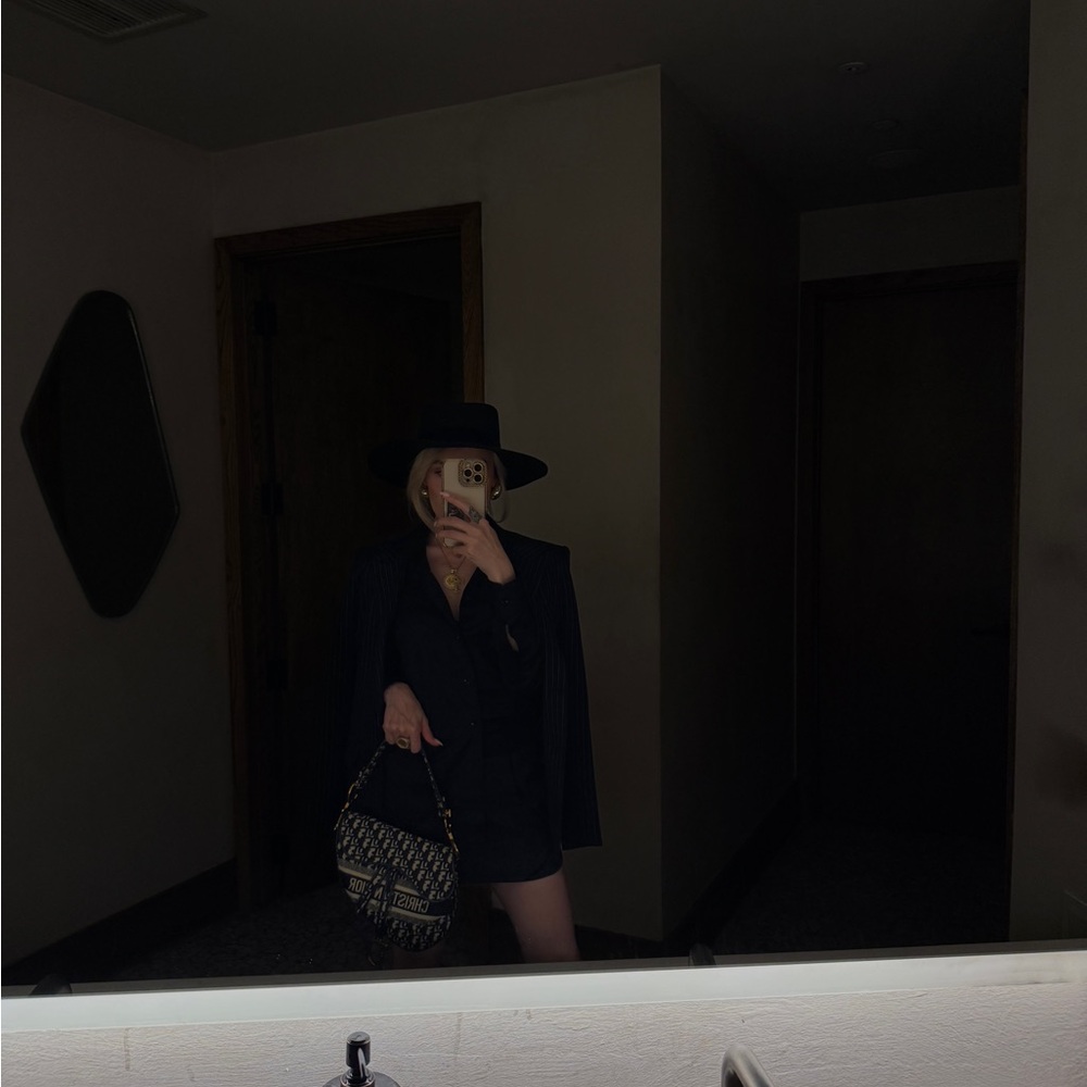 Skirt - Picture 3 of 5